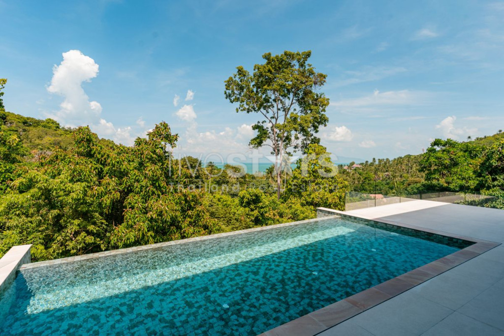 Villa avec Piscine et Vue Mer dans Résidence Sécurisée – Bang Por, Koh Samui