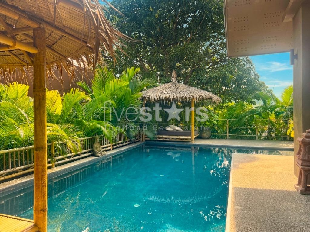 Villa 4 Bedrooms – Tropical Contemporary Style for Sale in Chaweng