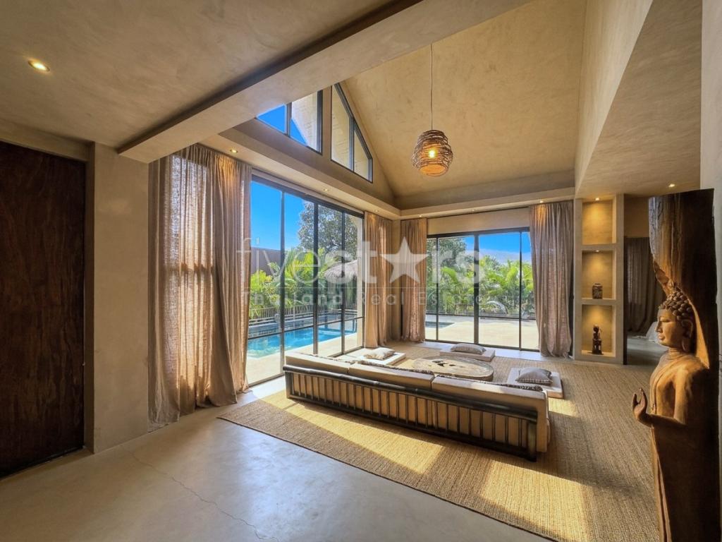 Villa 4 Bedrooms – Tropical Contemporary Style for Sale in Chaweng, photo 4