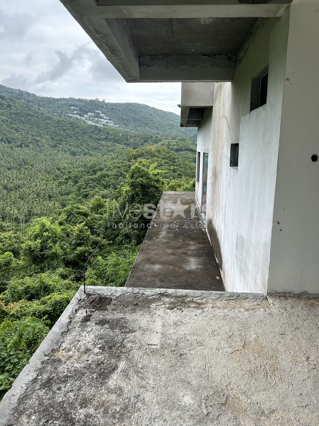 Terrain avec vue sur la mer et villa partiellement construite à vendre - Bangpor Soi 1, photo 7