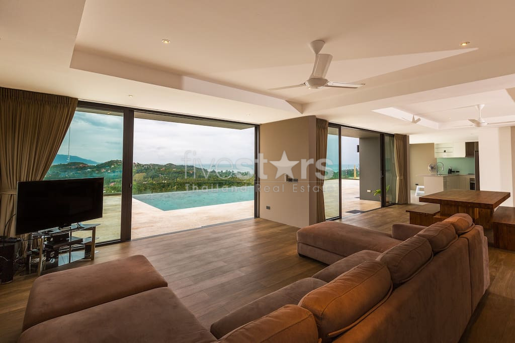 Belle villa à vendre avec vue mer à Plai Laem