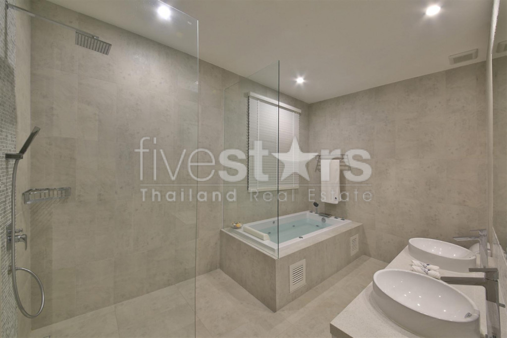 Belle villa avec de magnifiques vues mer à vendre à Plai Laem, photo 9