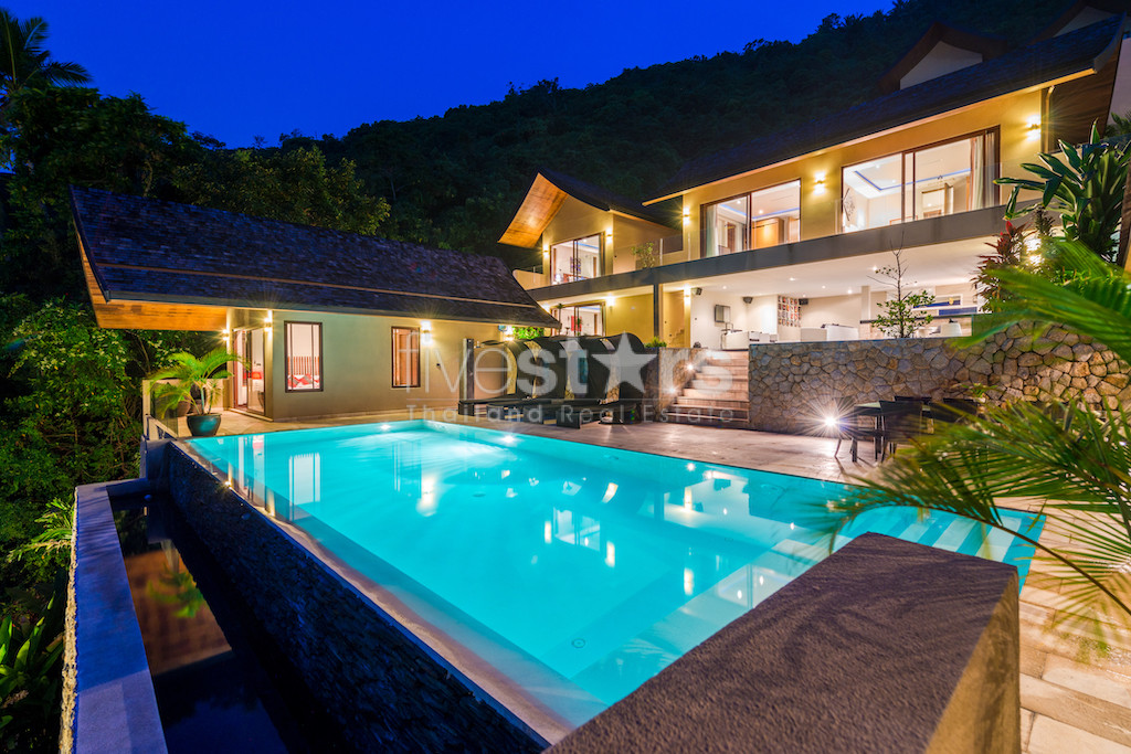 Superbe villa 5 chambres avec une superbe vue mer