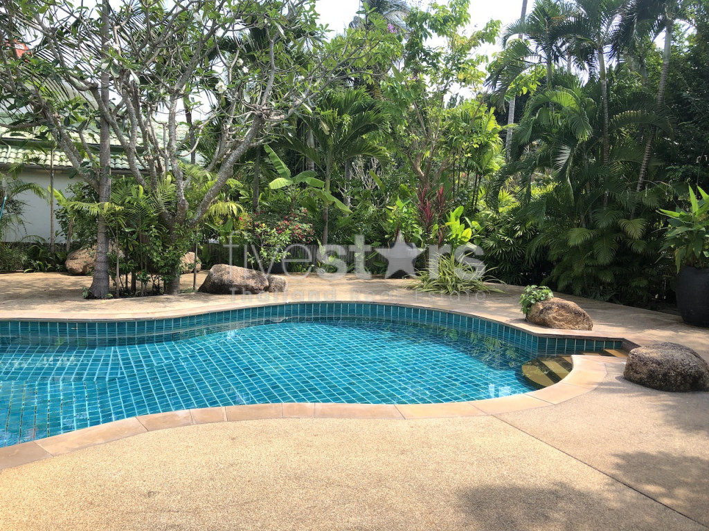 Villa à vendre à 100 mètres de la plage de Laem Sor, photo 5