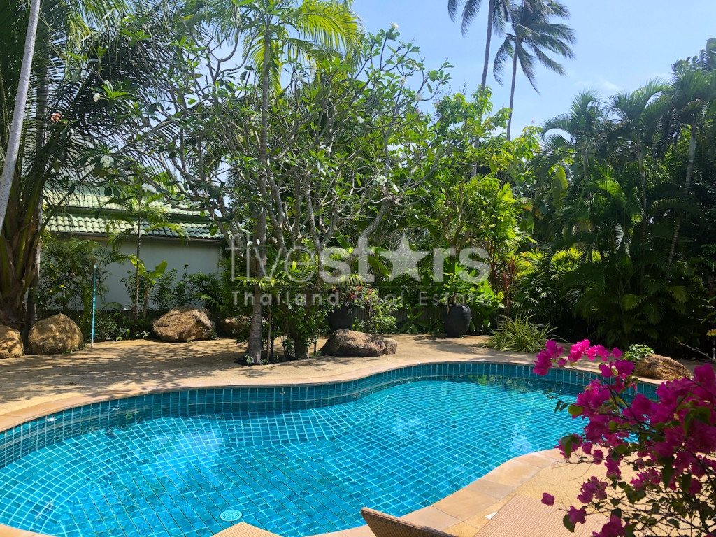 Villa à vendre à 100 mètres de la plage de Laem Sor, photo 10