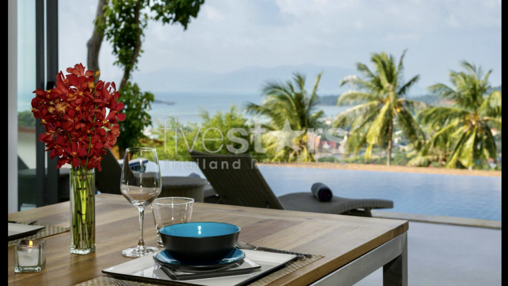Villa 3 chambres avec vue mer a vendre quartier Plai Laem