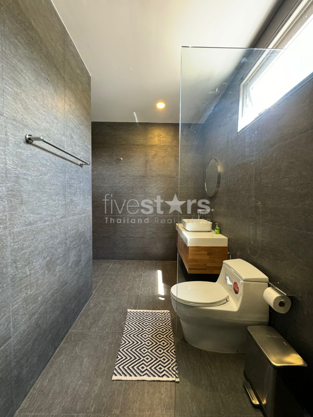 A vendre villa sur plan 4 chambres Maenam Beach, photo 7