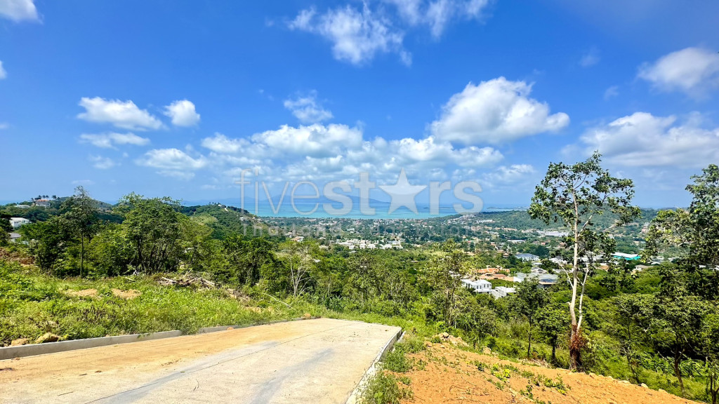 Terrain à vendre avec une superbe vue mer sur Bophut