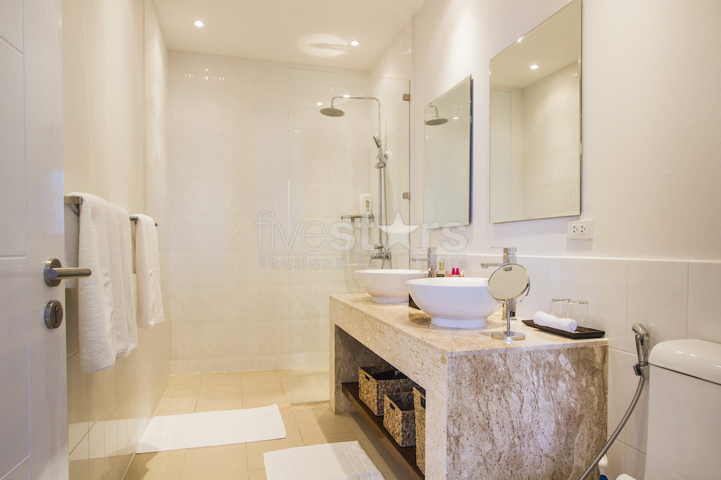 Maison moderne 3 chambres à vendre à 600 mètres de la plage de Choeng Mon, photo 13