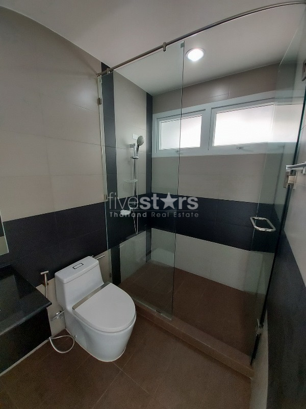 Maison de ville de 3 chambres à vendre sur Ladprao, photo 18