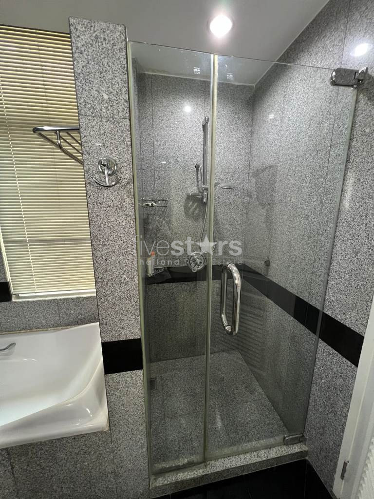 Condo de 3 chambres à louer à proximité de la station BTS Chit Lom, photo 11