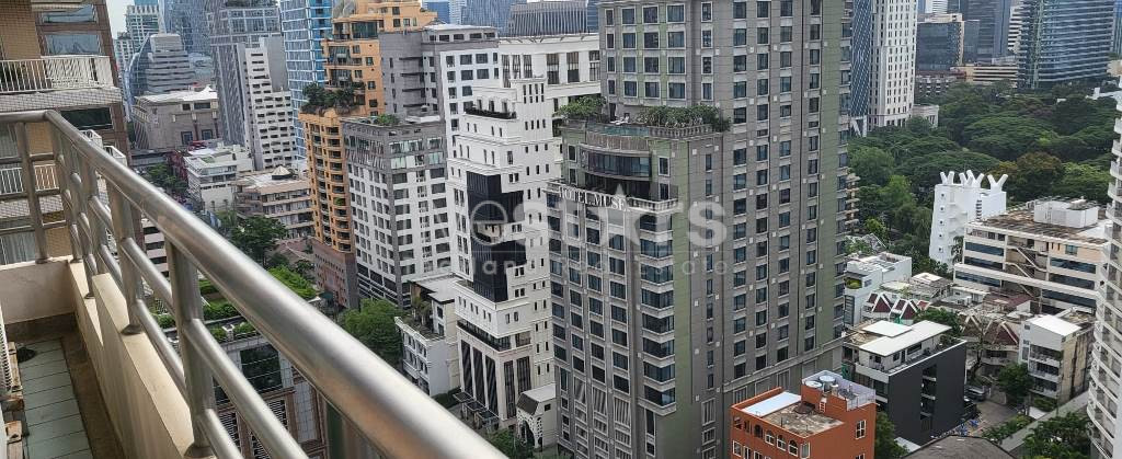 Condo de 3 chambres à louer à proximité de la station BTS Chit Lom, photo 8