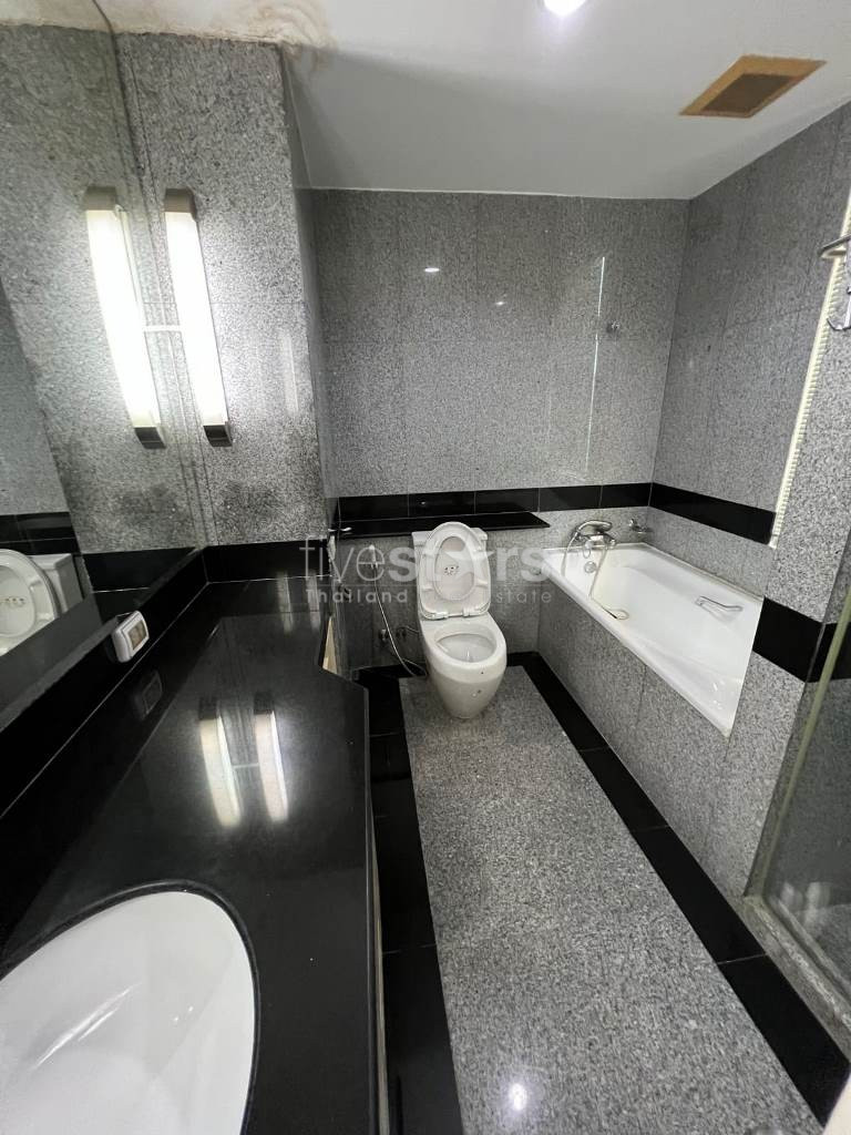Condo de 3 chambres à louer à proximité de la station BTS Chit Lom, photo 12