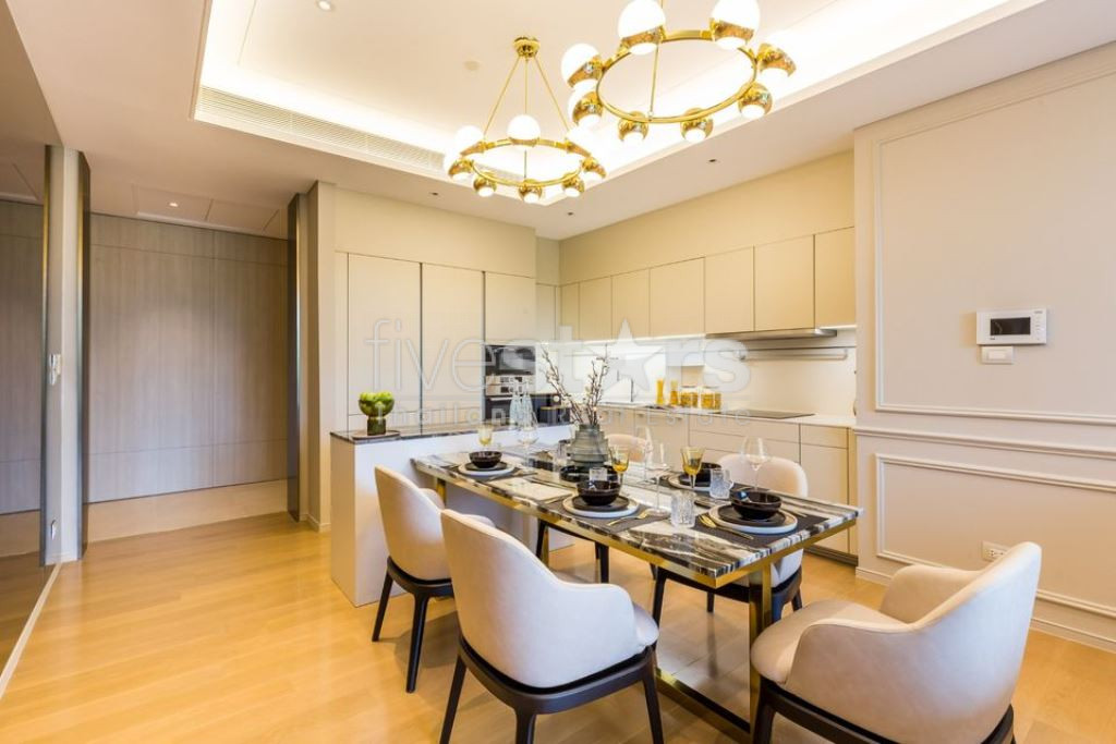 Condo de luxe et de faible hauteur de 2 chambres à louer à Langsuan, photo 9