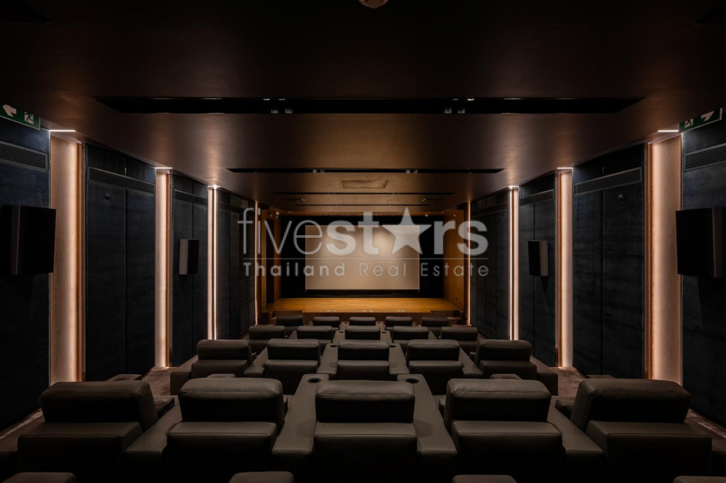 1-bedroom spacious high-end condo for sale 150m from BTS Chidlom, photo 14