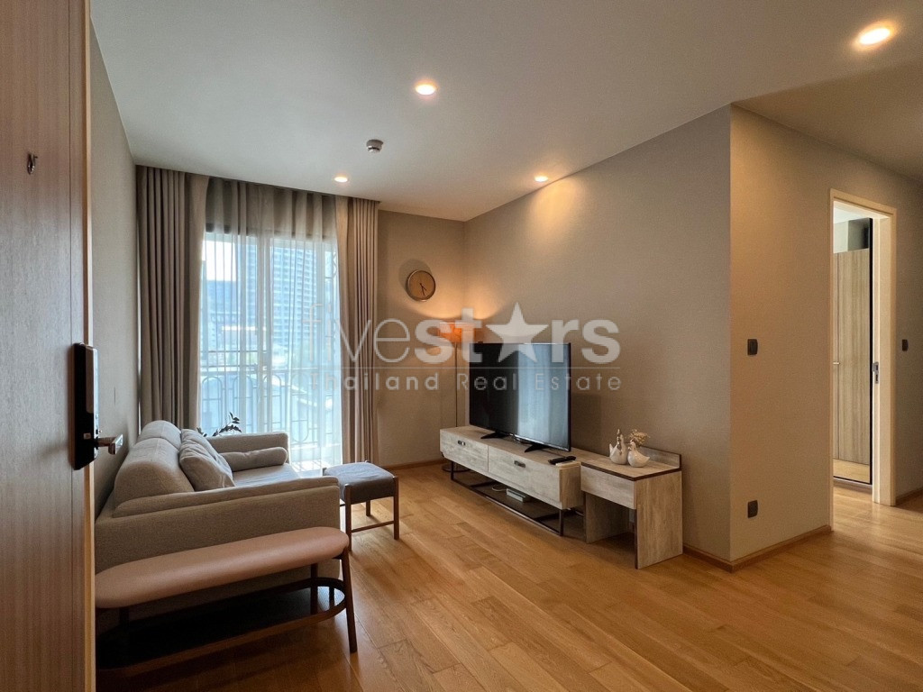 Condo de faible hauteur de 2 chambres à louer sur Langsuan