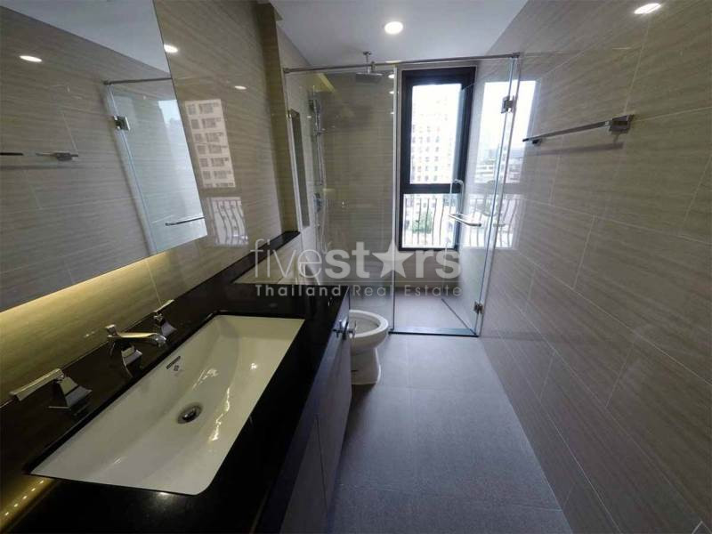 Appartement moderne d'une chambre à Langsuan, photo 9