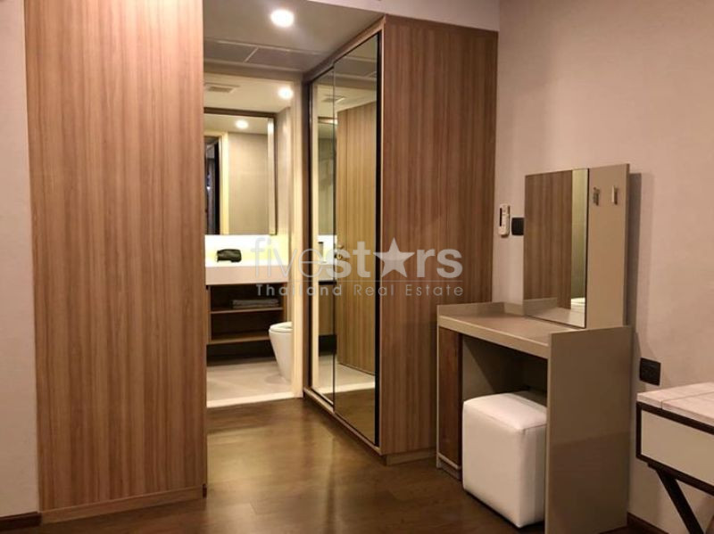 Appartement neuf d'une chambre à louer à Langsuan, photo 6
