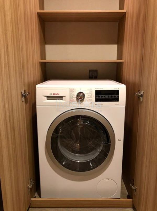 Appartement neuf d'une chambre à louer à Langsuan, photo 4