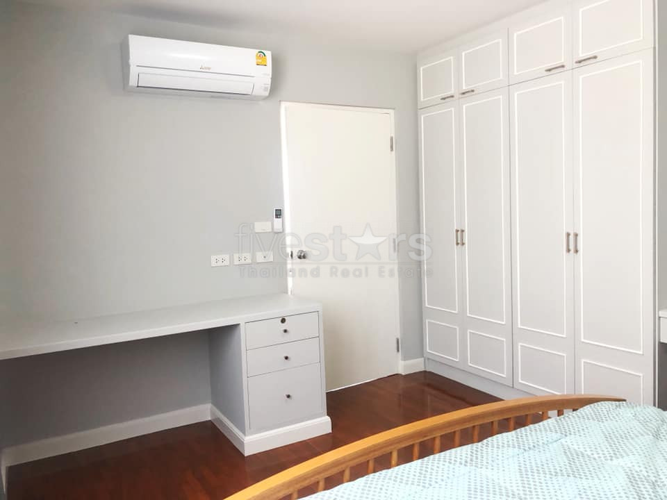 Modern unit 2 bedrooms for rent near BTS Chidlom, photo 6