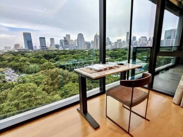 Luxury 3 bedroom for sale in Langsuan, photo 2