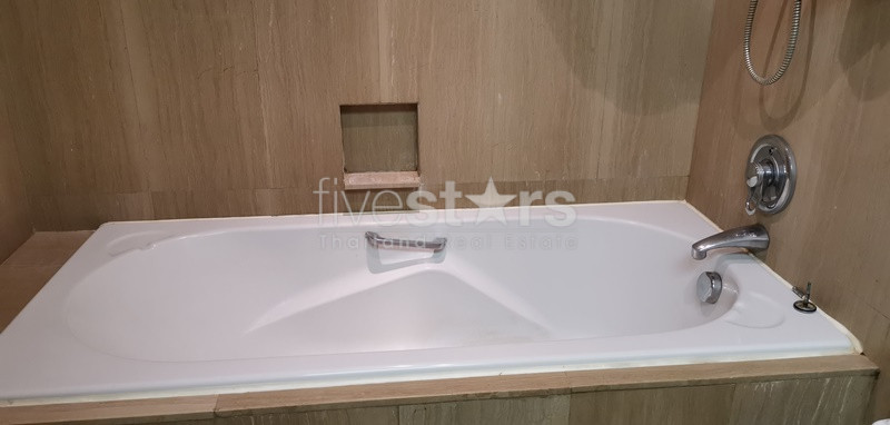 1+1 bedroom wtih 1 study room condo for sale on Langsuan Lumpini, photo 11