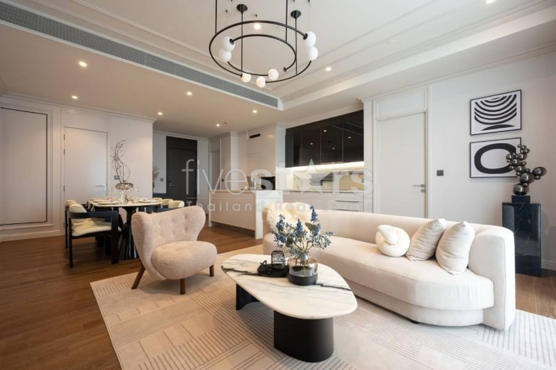 Appartement exceptionnel de 3 chambres à Langsuan
