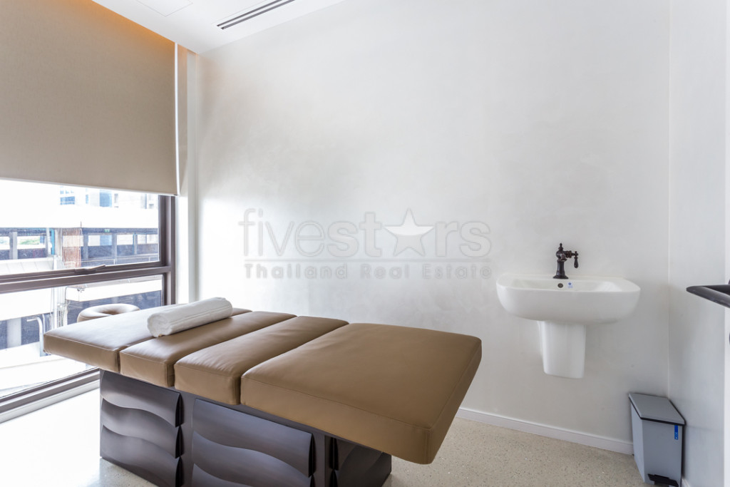 Appartement exceptionnel de 3 chambres à Langsuan, photo 18