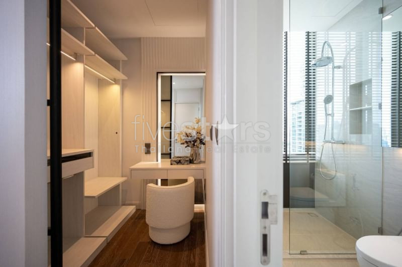 Appartement exceptionnel de 3 chambres à Langsuan, photo 14