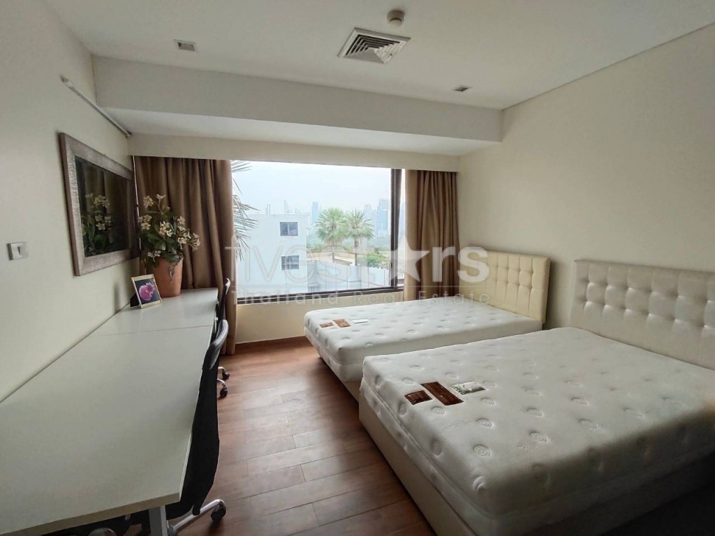 Condo de 2 chambres à louer près de la station de MRT Khlong Toei, photo 8