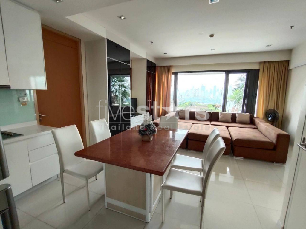 Condo de 2 chambres à louer près de la station de MRT Khlong Toei, photo 5