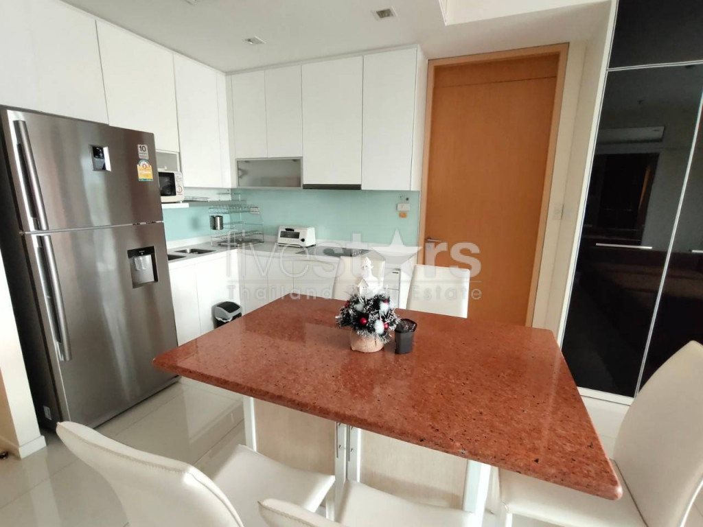 Condo de 2 chambres à louer près de la station de MRT Khlong Toei, photo 6