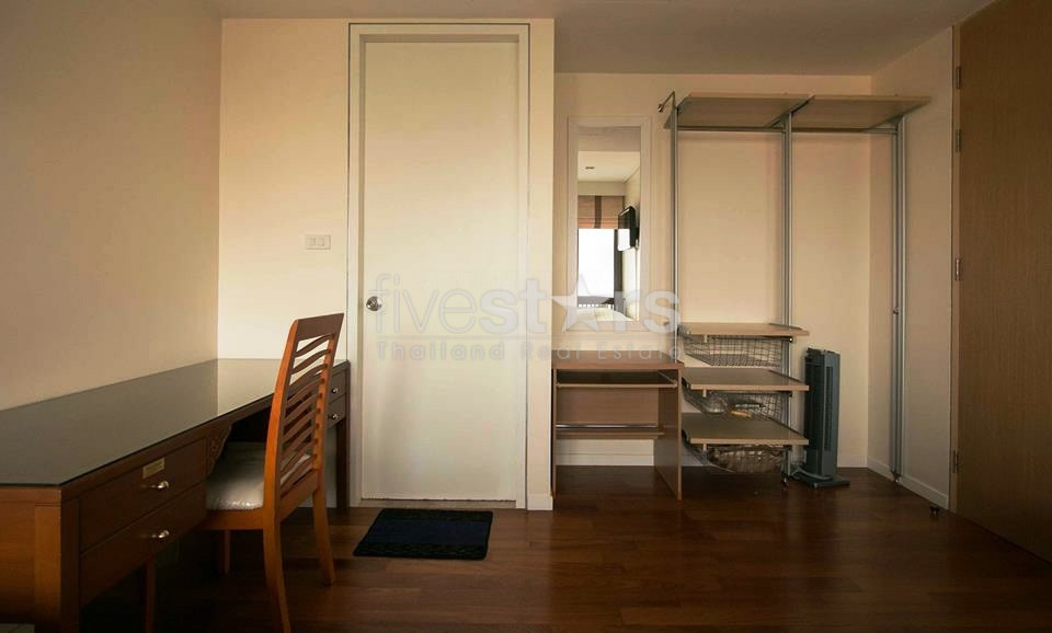 2 bedrooms condo for rent on Rama 4, photo 6