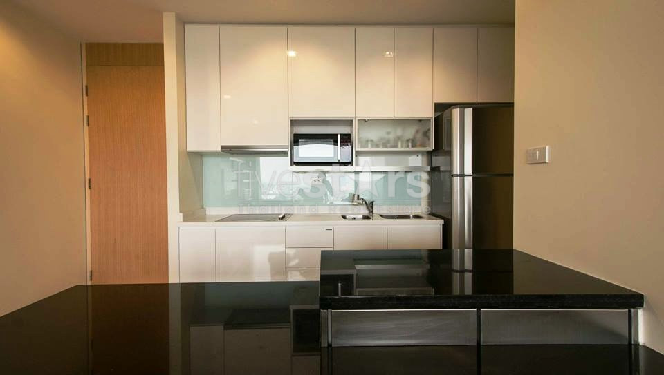 2 bedrooms condo for rent on Rama 4, photo 4