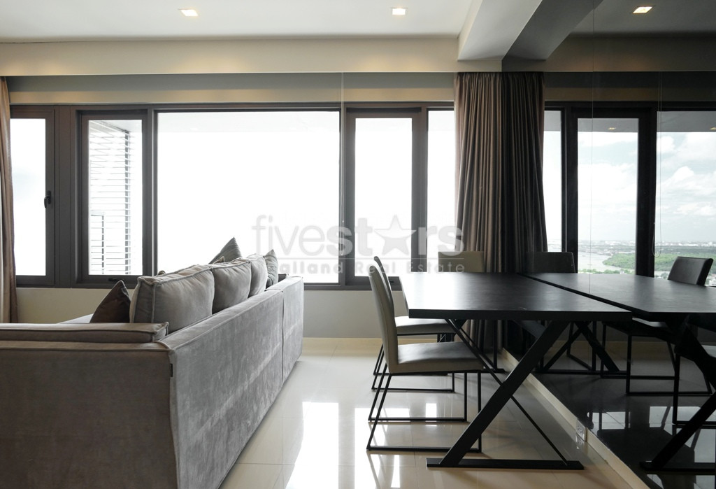 2 bedrooms condominium for rent between Sathorn and Lumpini area, photo 2