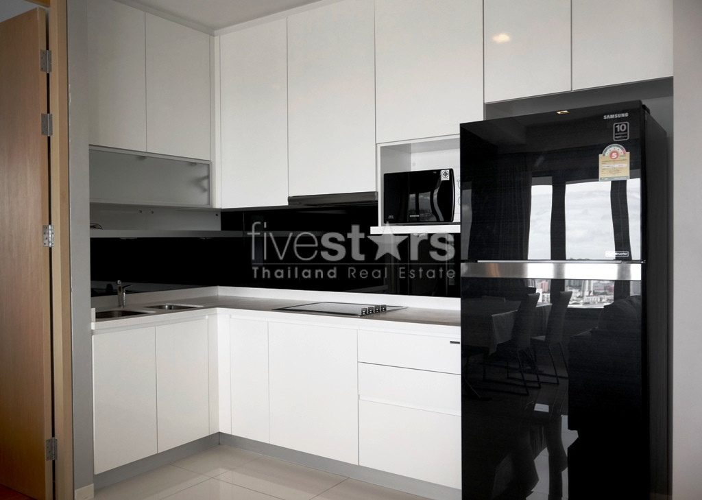 2 bedrooms condominium for rent between Sathorn and Lumpini area, photo 5