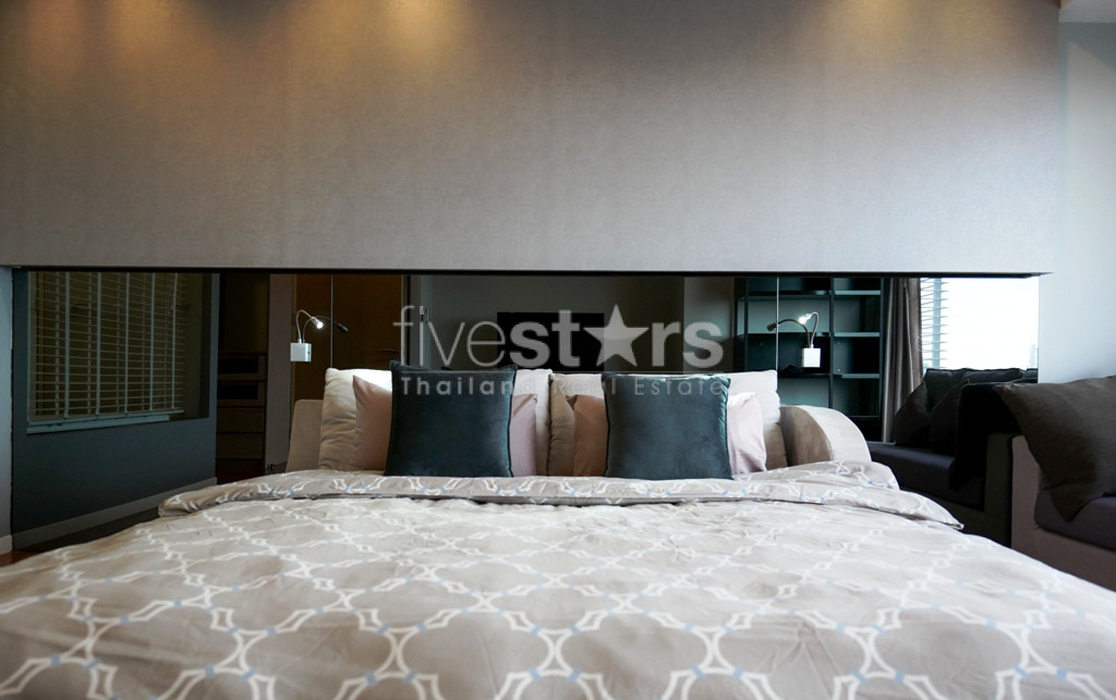 2 bedrooms condominium for rent between Sathorn and Lumpini area, photo 7