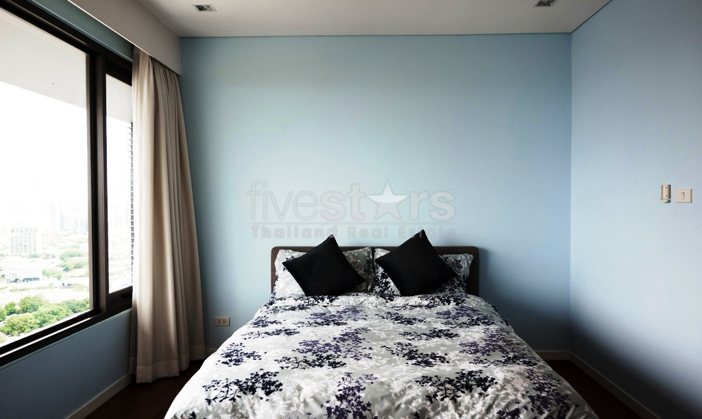 2 bedrooms condominium for rent between Sathorn and Lumpini area, photo 15