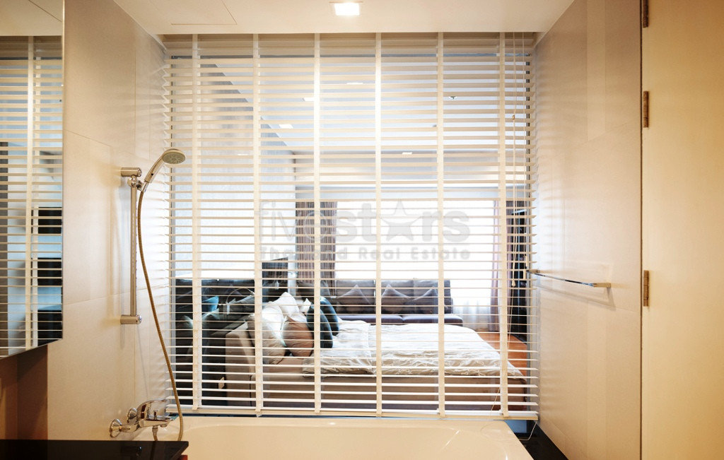 2 bedrooms condominium for rent between Sathorn and Lumpini area, photo 17