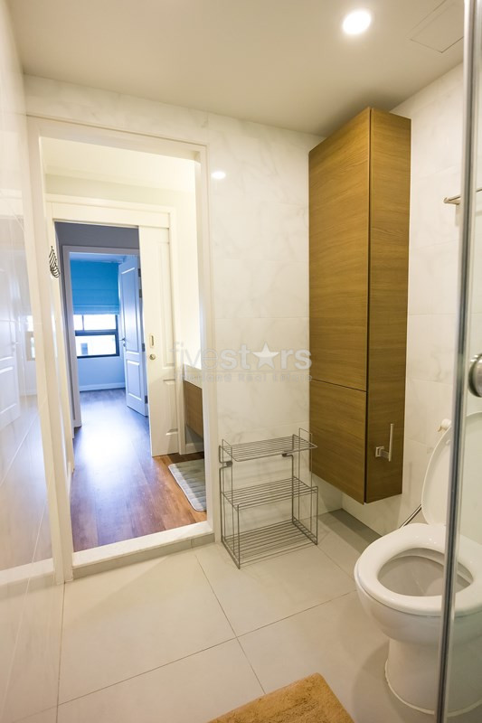 Appartement de 2 chambres à vendre près du MRT Klong Toey, photo 8
