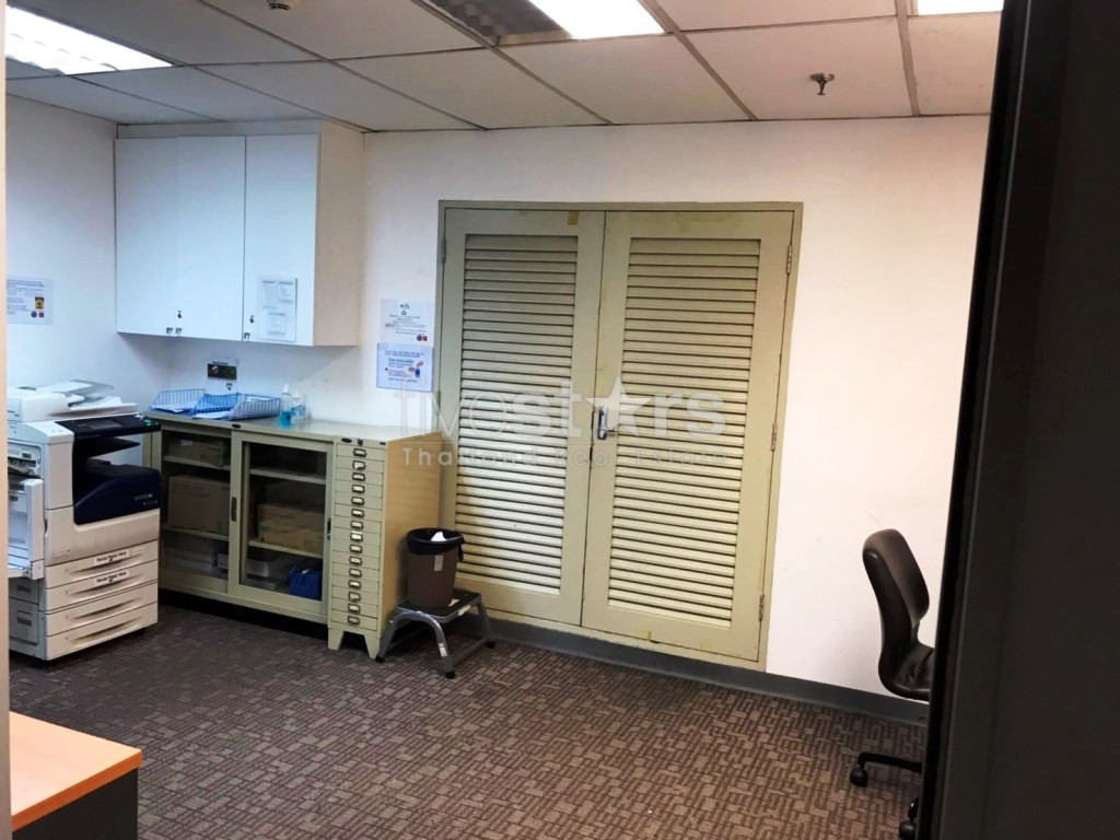 Office space for rent close to Lumpini MRT station, photo 13