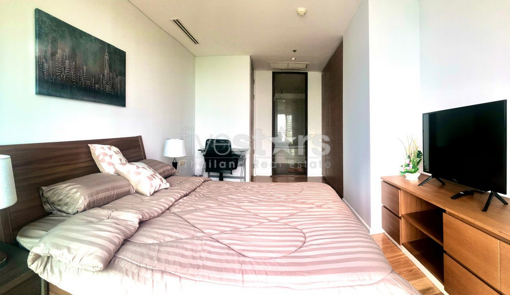 Appartement 2 chambres vue lac à vendre proche BTS Asoke, photo 13