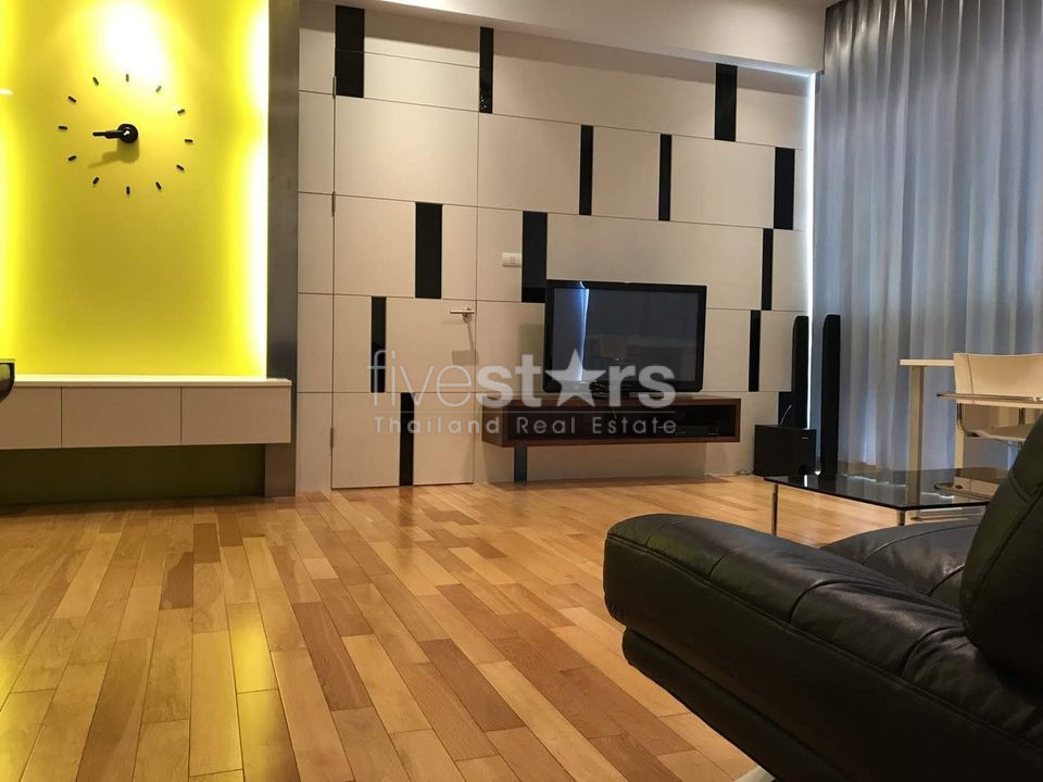 Large 1 bedroom condo for rent in Asoke area, photo 2