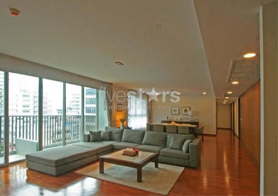Pet friendly apartment 3 bedrooms close to BTS Asoke, photo 2