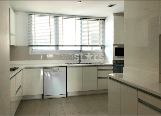 Pet friendly apartment 3 bedrooms close to BTS Asoke, photo 4