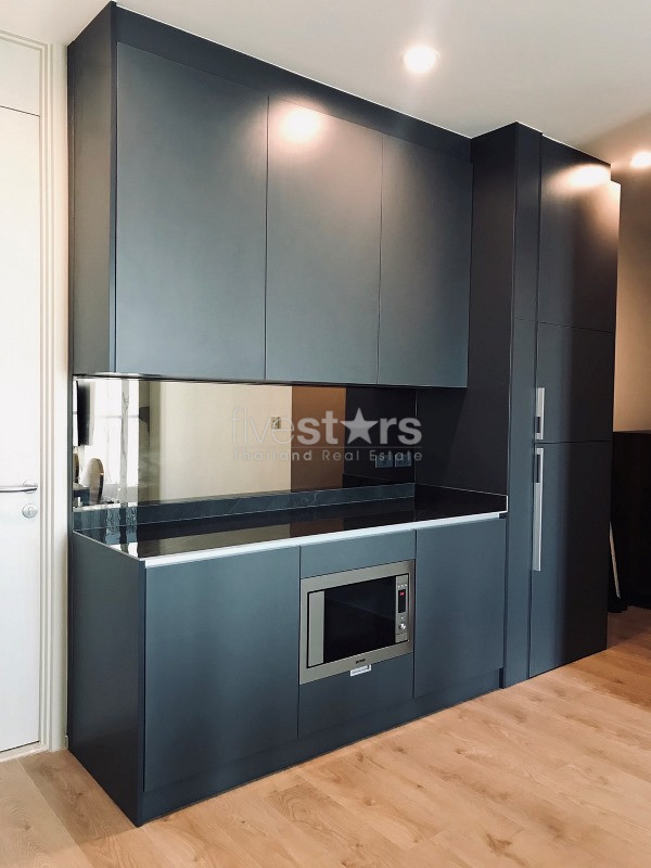 Condo de 2 chambres à vendre près de la station de MRT Sukhumvit, photo 8