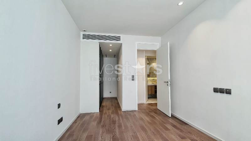 Condo 2 chambres à vendre près de la station Asoke BTS, photo 2