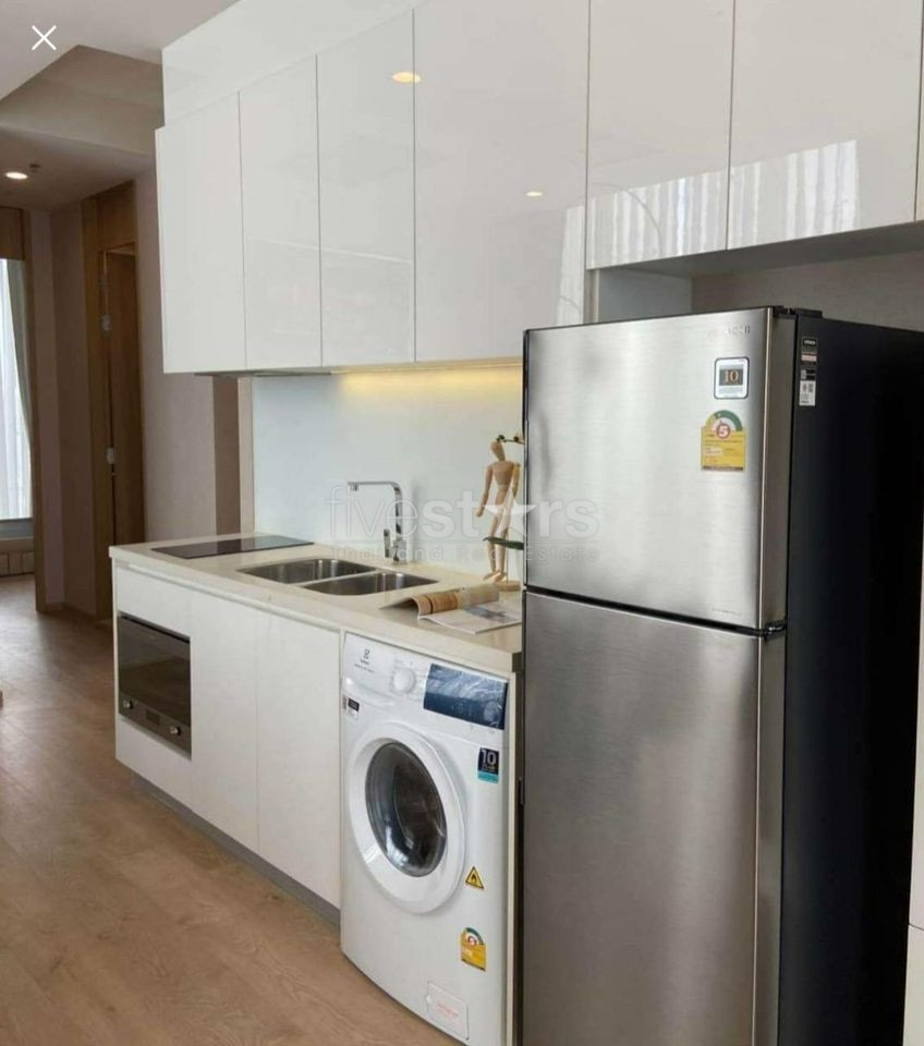 Modern 2 bedroom condo in Asoke area, photo 8