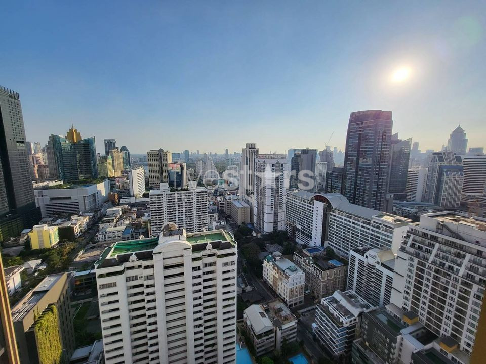 Modern 2 bedroom condo in Asoke area, photo 14