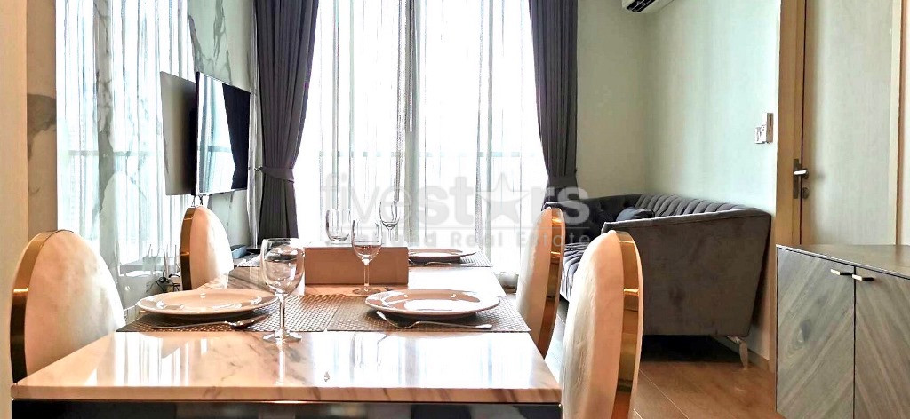 Condo moderne et flambant neuf de 2 chambres à vendre près de la station Asoke BTS, photo 3